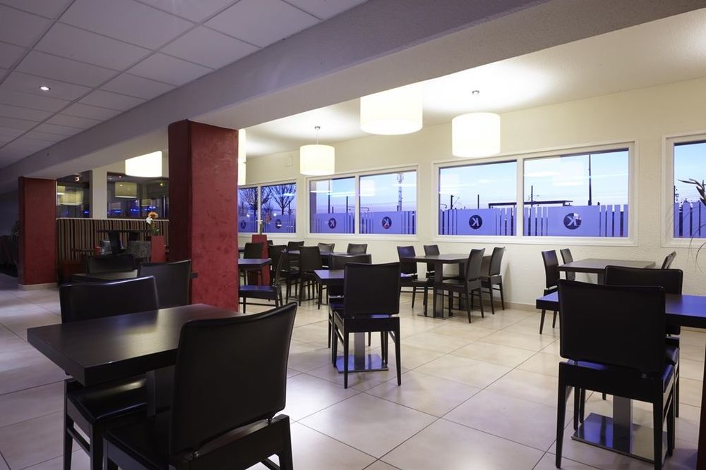 Kyriad Belfort Centre Gare Restaurant photo